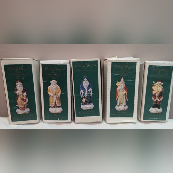 Heilig Meyer Christmas Santas from Around the World Collectable Edition Set of 5 - Picture 2 of 13